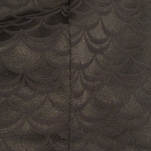 H&M Black Jacquard Weave Dress with Keyhole Back - Picture 10 of 11